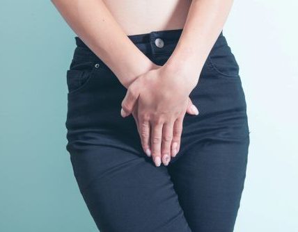יובש בנרתיק – גורמים, תסמינים ודרכי טיפול